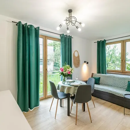 Pod Orzechem Z Duzym Ogrodem - Dream Lägenhet Ustroń