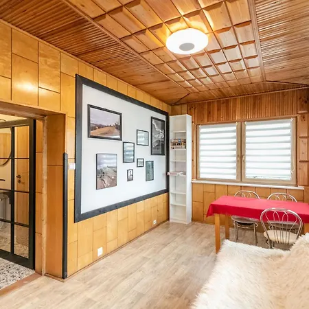 Pod Orzechem Z Duzym Ogrodem - Dream